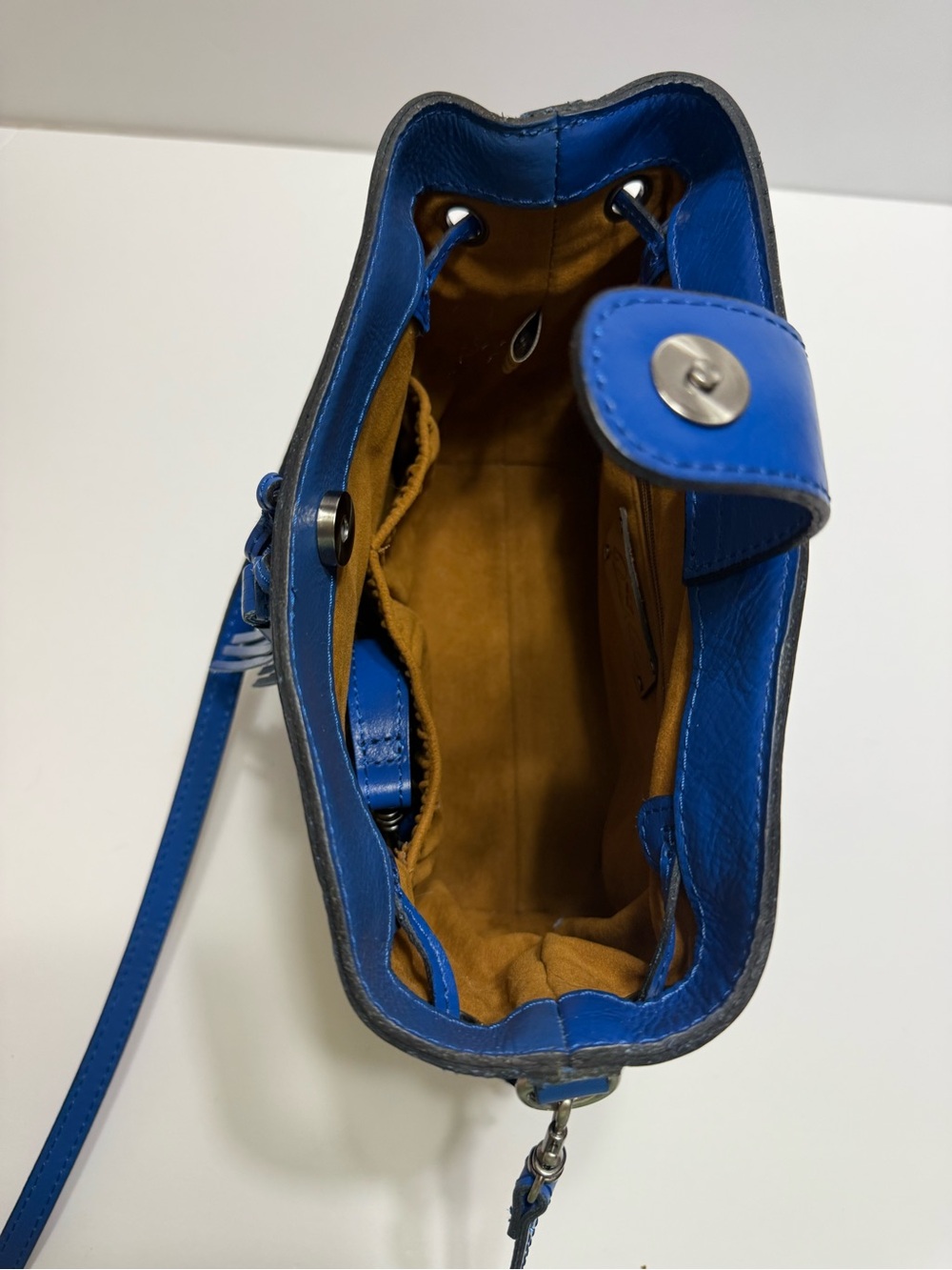 Patricia Nash Royal Blue Leather Tassel Bucket Crossbody Bag - Picture 4 of 10